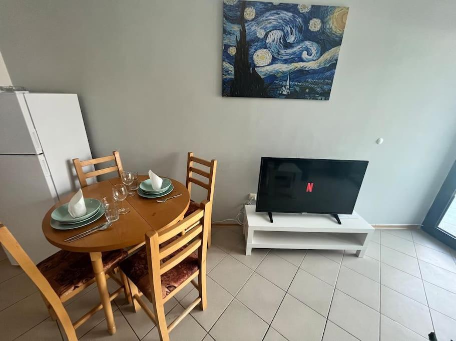 Large Apartment In Sunny Beach Exterior foto